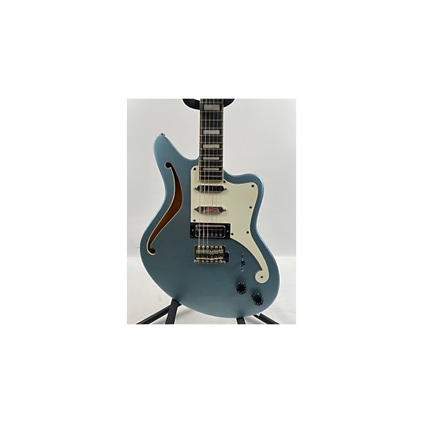 Used D'Angelico Used D'Angelico Premier Bedford SH Blue Sapphire Hollow Body Electric Guitar