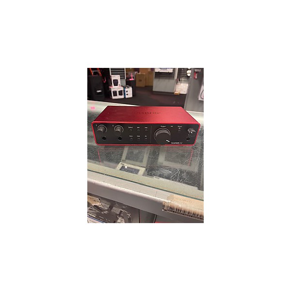 Used Focusrite Scarlett 2i2 Gen 3 Audio Interface