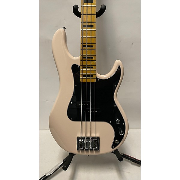 Used G&L Tribute LB100 Electric Bass Guitar