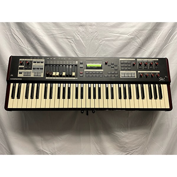 Used Hammond SK1 61 KEY Synthesizer