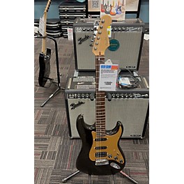 Used Fender Used 2008 Fender American Deluxe Stratocaster HSS Black And Gold Solid Body Electric Guitar