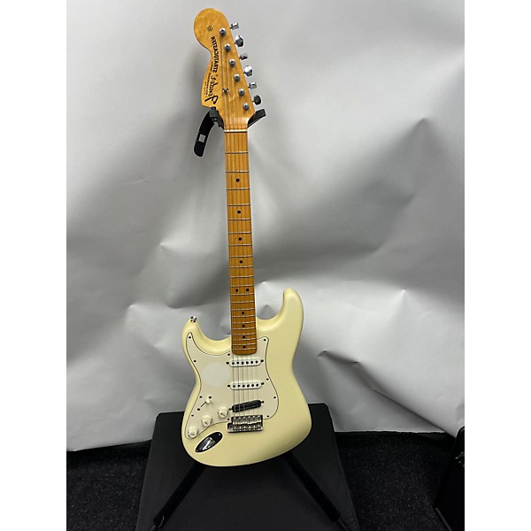 Used Fender Used 1997 Fender Jimi Hendrix Tribute Stratocaster Olympic White Solid Body Electric Guitar