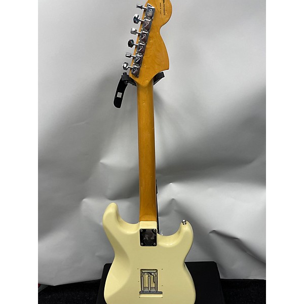 Used Fender Used 1997 Fender Jimi Hendrix Tribute Stratocaster Olympic White Solid Body Electric Guitar