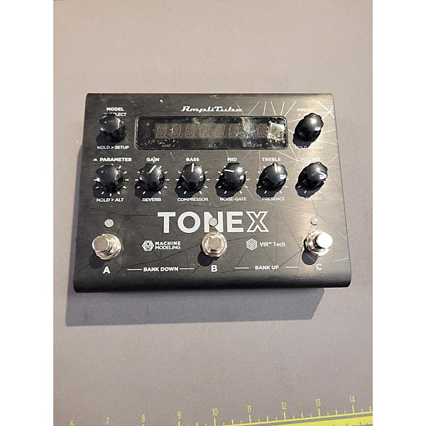 Used IK Multimedia Tonex Effect Processor