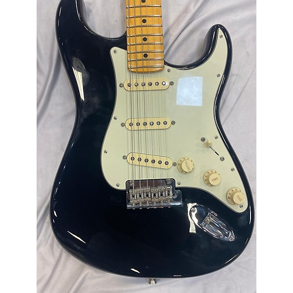 Used Fender Used Fender American Professional II Stratocaster Black Solid Body Electric Guitar