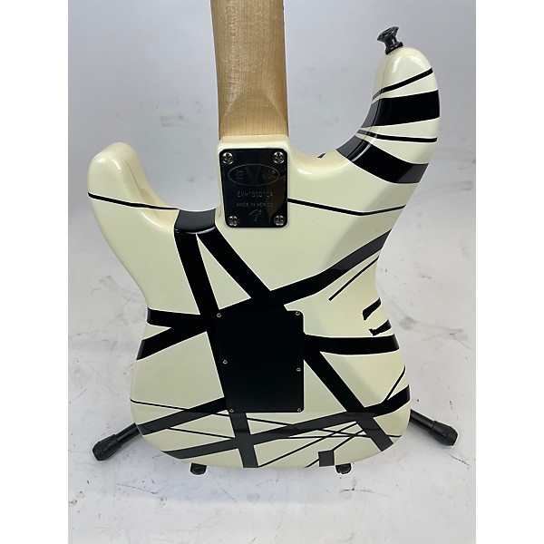 Used EVH Used EVH Striped Series Frankie White Solid Body Electric Guitar