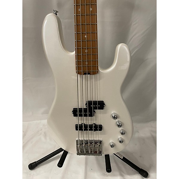 Used Charvel PRO MOD SAN DIMAS Electric Bass Guitar