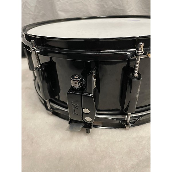 Used Pearl 14X5.5 Vision Series Snare Drum