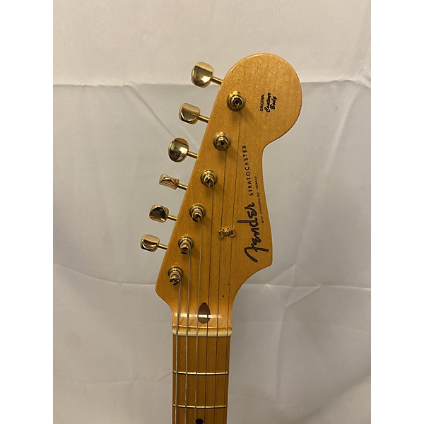 Used Fender Used Fender American Vintage 1957 Commemorative Stratocaster Cream Solid Body Electric Guitar