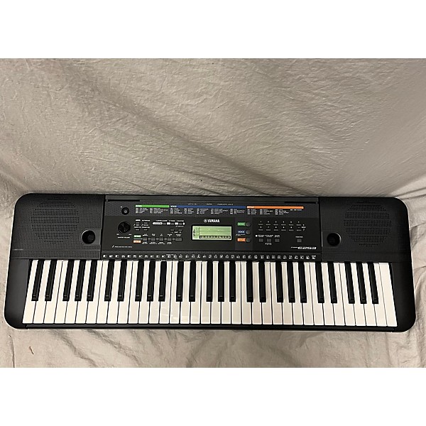 Used Yamaha PSRE253 61 Key Portable Keyboard