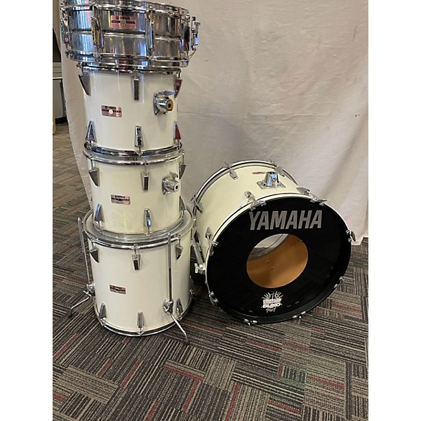 Used Yamaha Used Yamaha 5 piece 8000 SERIES DRUM KIT White Drum Kit