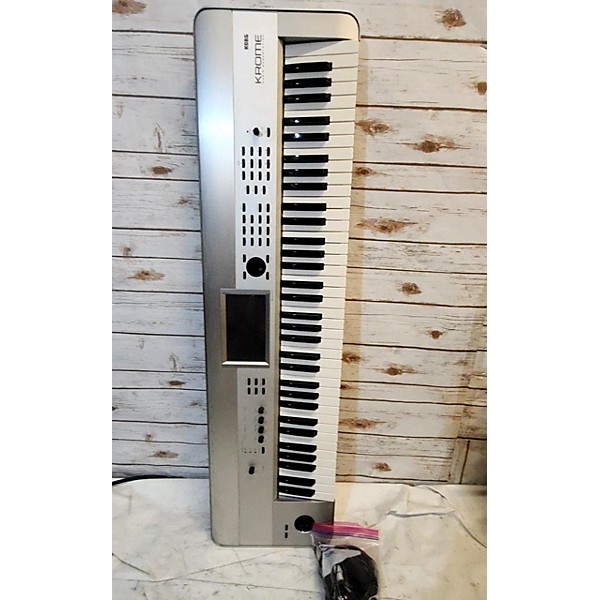 Used KORG Krome 73 Key Keyboard Workstation