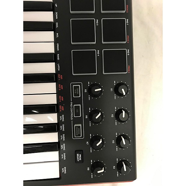 Used Akai Professional Used Akai Professional MPK Mini MIDI Controller