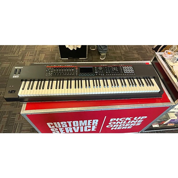 Used Roland Fantom 08 Keyboard Workstation