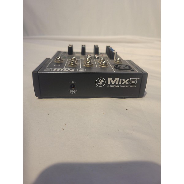 Used Mackie Mix5 Powered Mixer