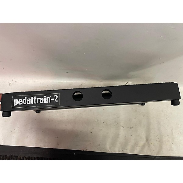 Used Pedaltrain Classic 2 Pedal Board