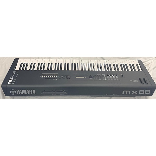 Used Yamaha MX88 Synthesizer