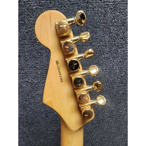 Used Fender Used Fender American Standard Stratocaster Cherry Sunburst Solid Body Electric Guitar