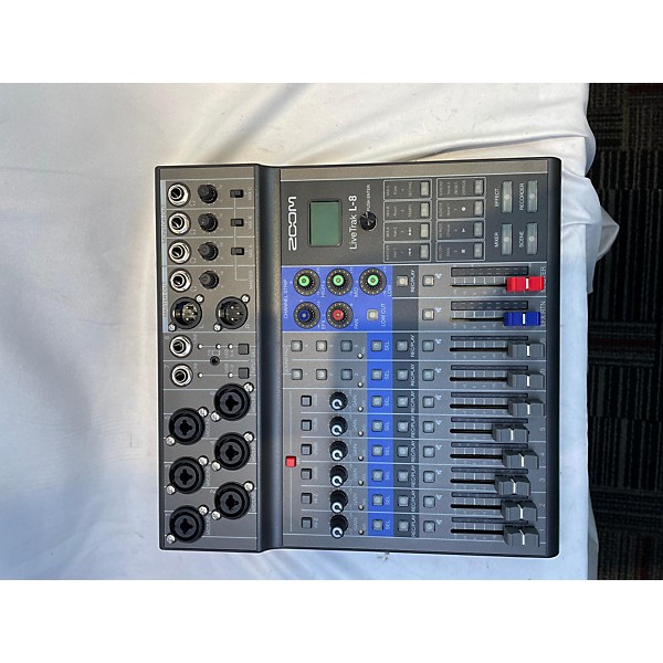 Used Zoom LIVETRAK L8 Digital Mixer