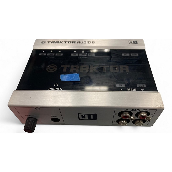 Native Instruments Traktor Audio 6 DJ Audio Interface | zZounds