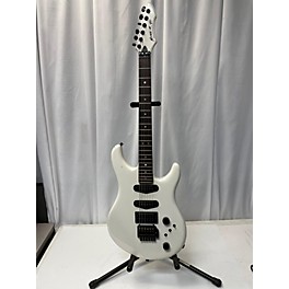 Used Peavey Used Peavey Nitro III Alpine White Solid Body Electric Guitar