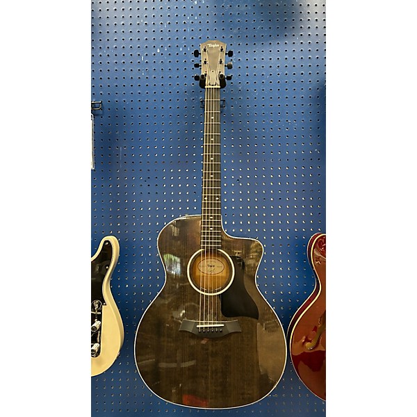 Used Taylor 214CE Deluxe Acoustic Electric Guitar