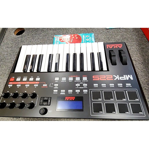 Used Akai Professional MPK225 25-Key MIDI Controller