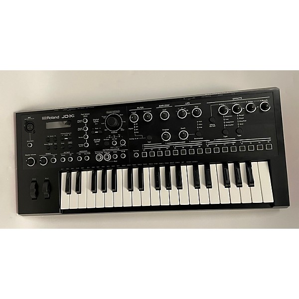 Used Roland Jdxi Keyboard Synthesizer Synthesizer