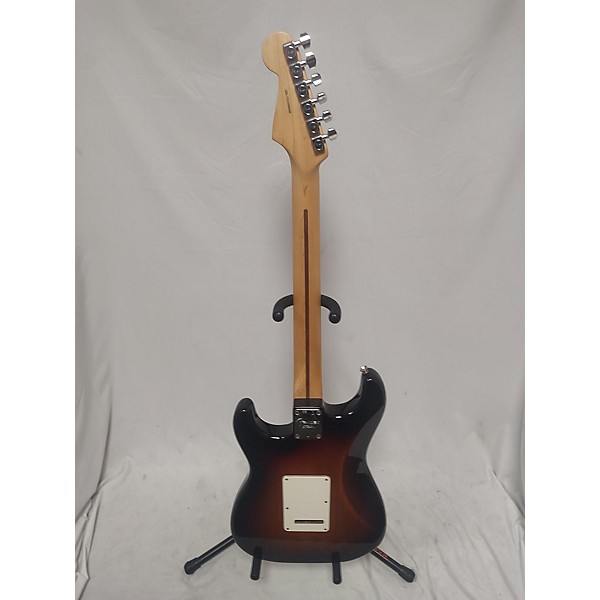 Used Fender Used 2004 Fender 50th Anniversary American Stratocaster 2 Tone Sunburst Solid Body Electric Guitar