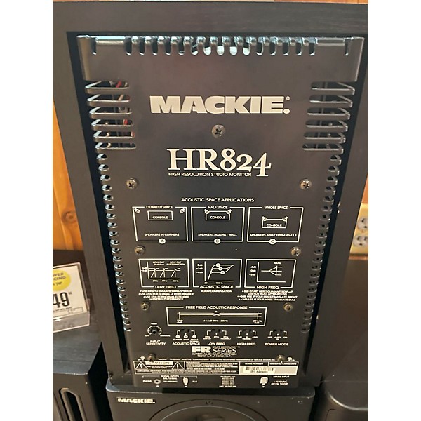 Used Mackie Used Mackie HR824 Pair Powered Monitor