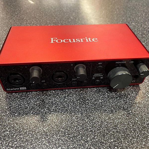 Used Focusrite Scarlett 2i2 Gen 3 Audio Interface