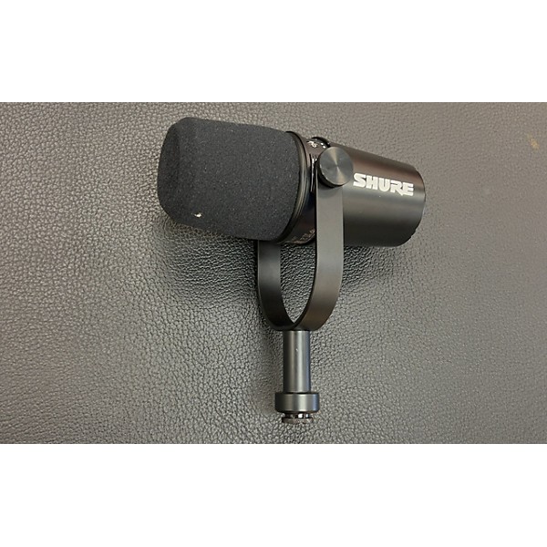 Used Shure MV7 USB Microphone