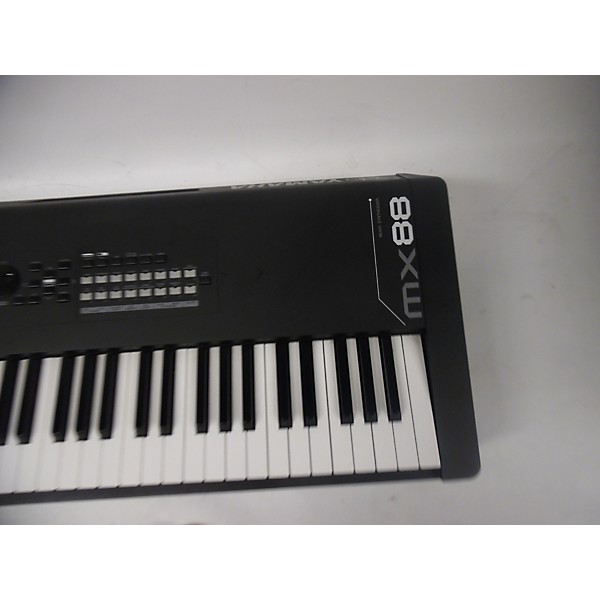 Used Yamaha MX88 Synthesizer