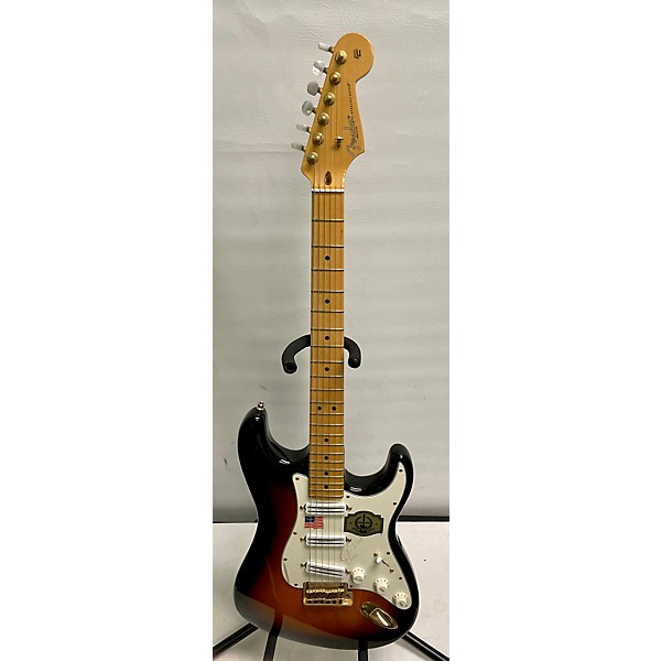 Used Fender Used Fender 60th Anniversary Commemorative American Standard Stratocaster W/hotrails Sunburst Solid Body Elect...