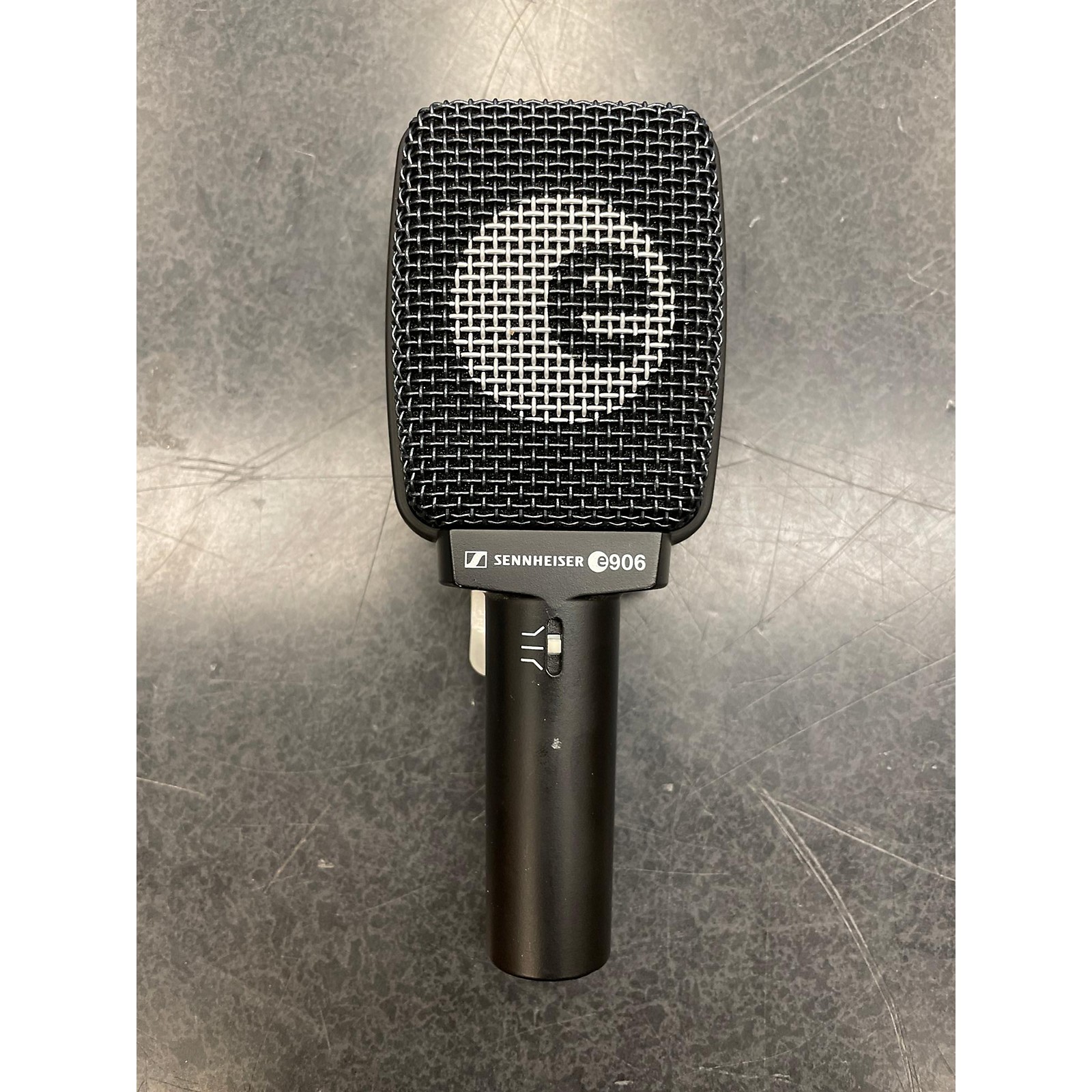 配信機器・PA機器・レコーディング機器 Sennheiser e906 SENNHEISER e 906(ギターアンプ・楽器録音)(e906 スーパー