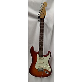 Used Fender Used 2013 Fender American Deluxe Stratocaster Sienna Sunburst Solid Body Electric Guitar