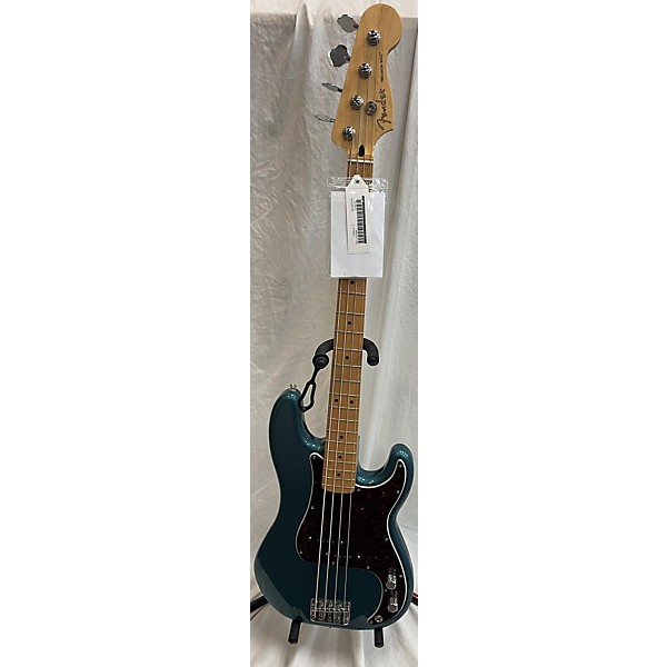 Used Fender Used Fender Player Precision Bass Ocean Turquoise Electric Bass Guitar