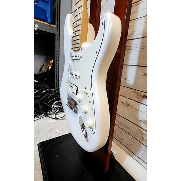 Used Fender Used Fender STRATOCASTER JUANES White Solid Body Electric Guitar