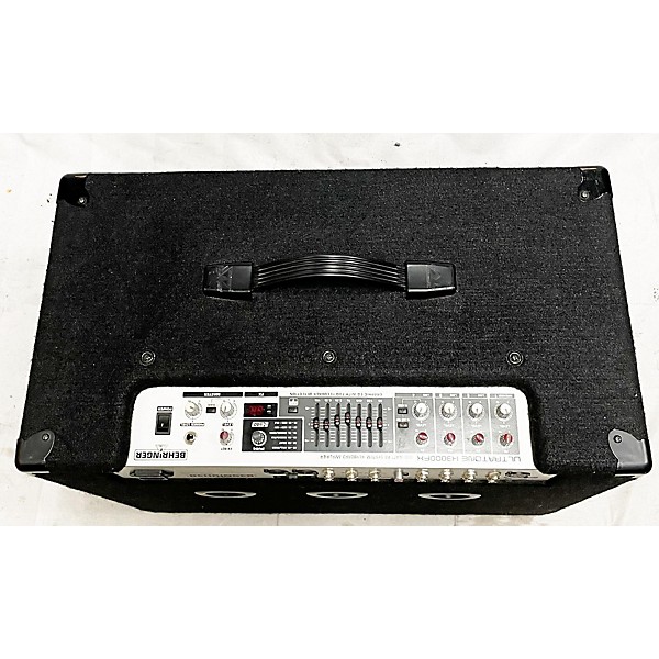 Used Behringer ULTRATONE K3000FX Keyboard Amp