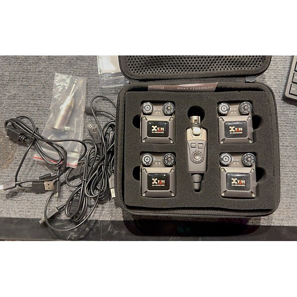 Used Xvive U4R4 In Ear Wireless System