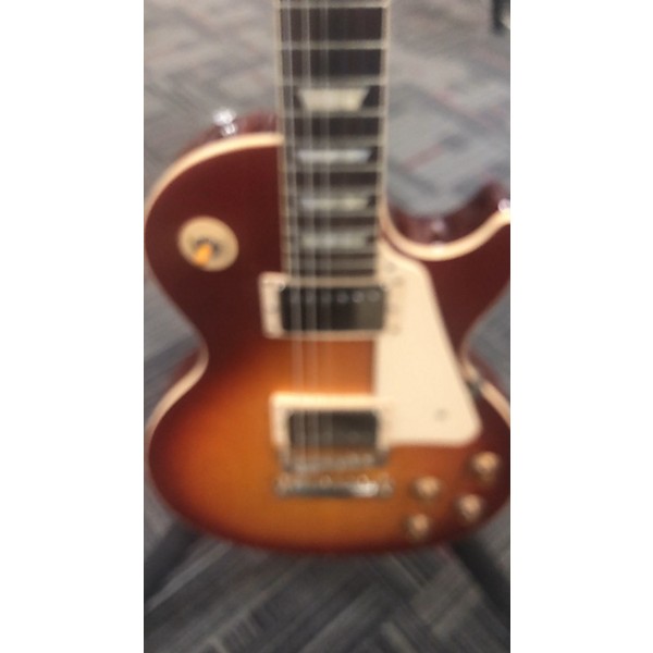 Used Gibson Used Gibson Les Paul Standard 1960S Neck Heritage Cherry Sunburst Solid Body Electric Guitar