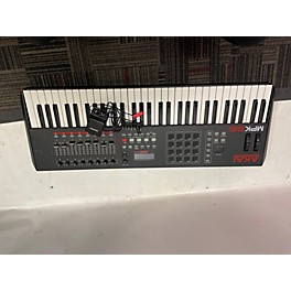 Used Akai Professional Used Akai Professional MPK261 61 Key MIDI Controller