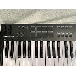 Used Arturia Used Arturia Keylab Essential 61 MIDI Controller