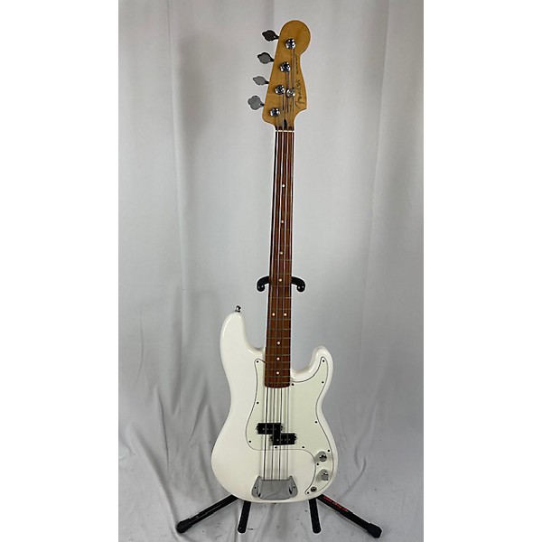 Used Used Fender Player Precision Bass Polar White Electric Bass Guitar