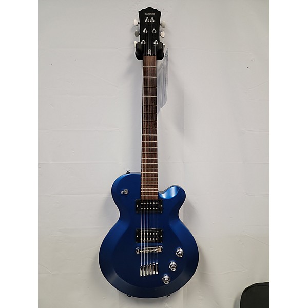 Used Yamaha Used Yamaha AES 820 Blue Solid Body Electric Guitar