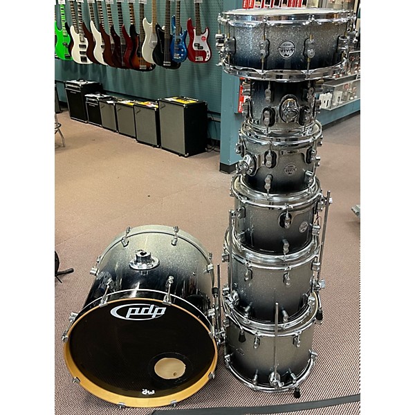 Used PDP by DW Used PDP By DW 7 piece Concept Maple Silver To Black Fade Drum Kit