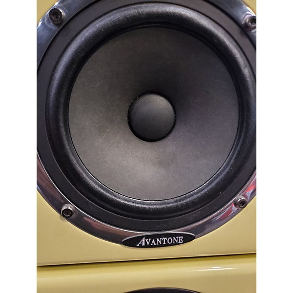 Used Avantone Powered MixCube Pair Powered Monitor