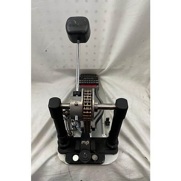 Used DW 9000 Series Single Single Bass Drum Pedal