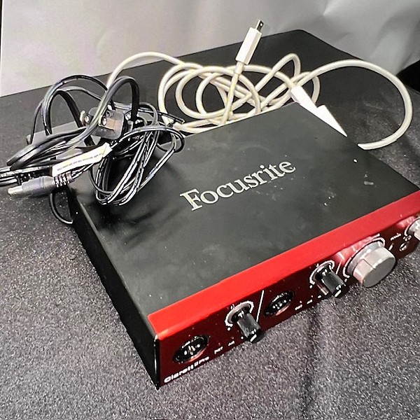 Used Focusrite Clarett 2Pre Audio Interface