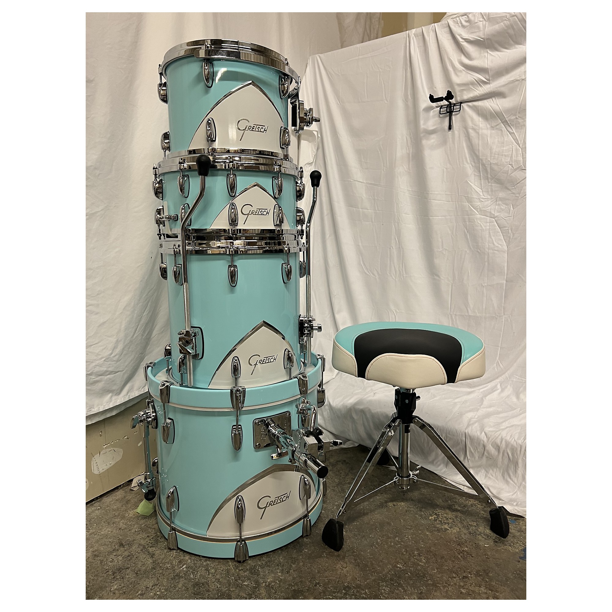 Used Gretsch Drums Renown '57 Drum Kit motor city blue | Guitar Center